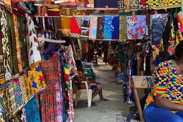 How Ethical Safaris Support Conservation and Communities