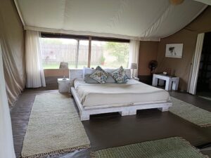 Masai Mara Luxury Tented Camp Booking: The Best Guide Masai Mara Luxury Tented Camp Booking: The Best Guide